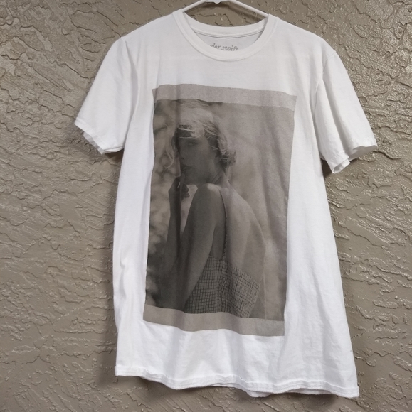 Taylor Swift Tops - Taylor Swift Cardigan Tee Shirt
